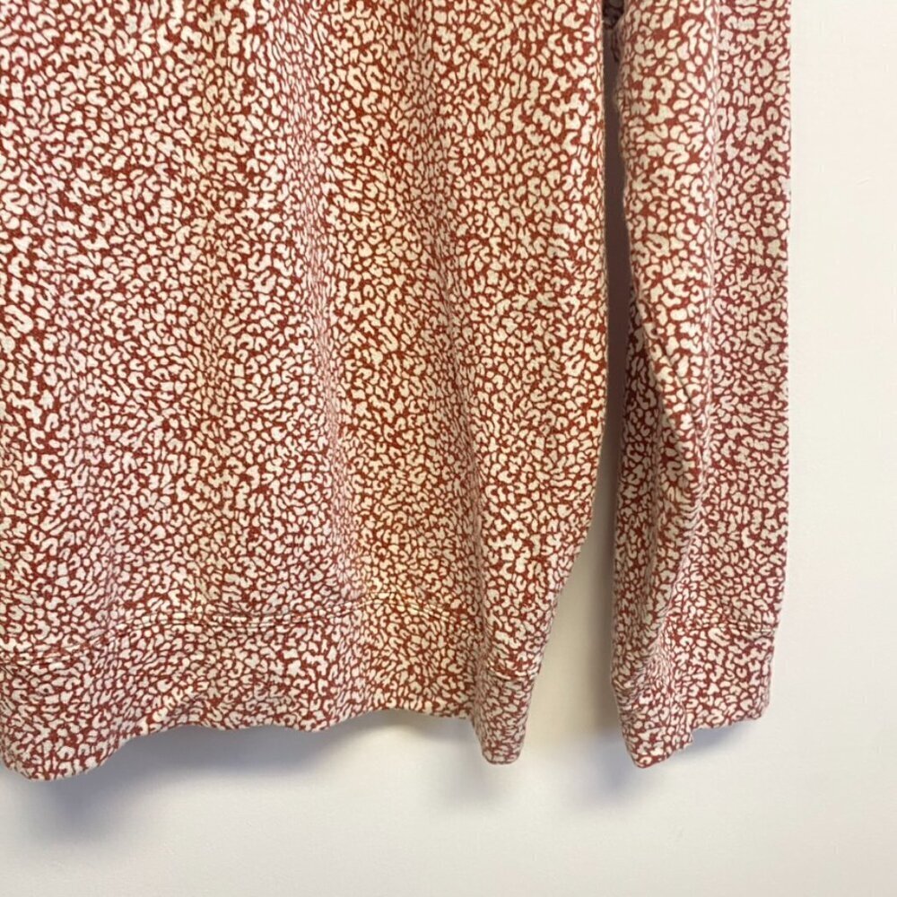 Athleta Pull Over Leopard Print Crew Neck Top - Picture 4 of 10